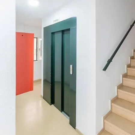 Downtown Flat With 46 Sqm Private Rooftop Terrace Malaga