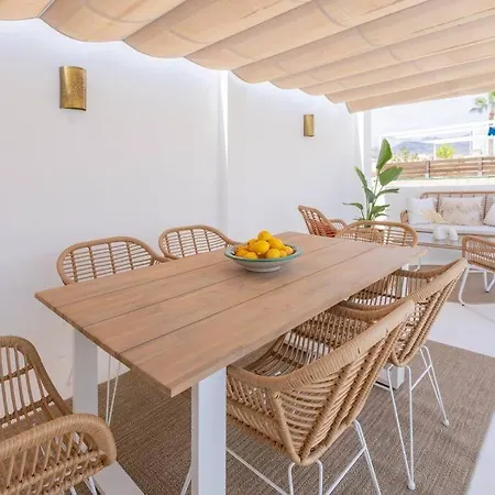 Downtown Flat With 46 Sqm Private Rooftop Terrace Malaga