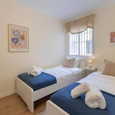 Apartment Downtown Flat With 46 Sqm Private Rooftop Terrace *