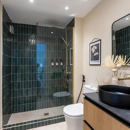 Apartment Downtown Flat With 46 Sqm Private Rooftop Terrace *